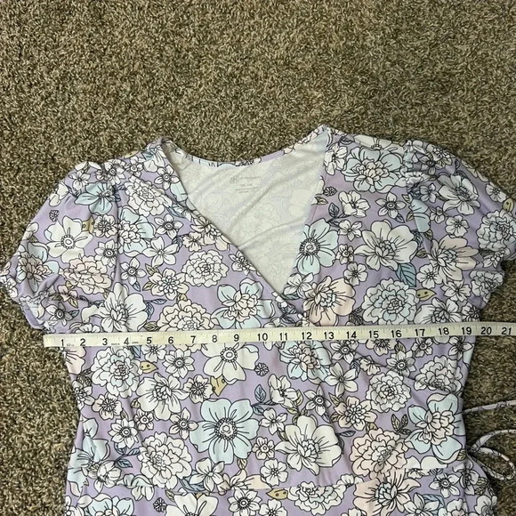 No Boundaries White and Purple Faux wrap Flutter Sleeve Knee-Length Sundress xxl - Picture 13 of 14